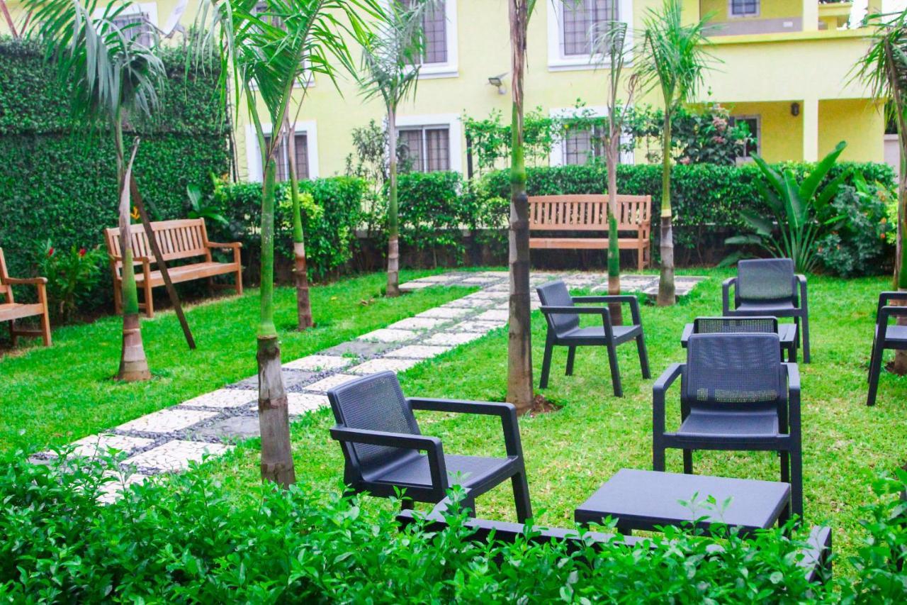 Riad Prince Louis Yaoundé Extérieur photo