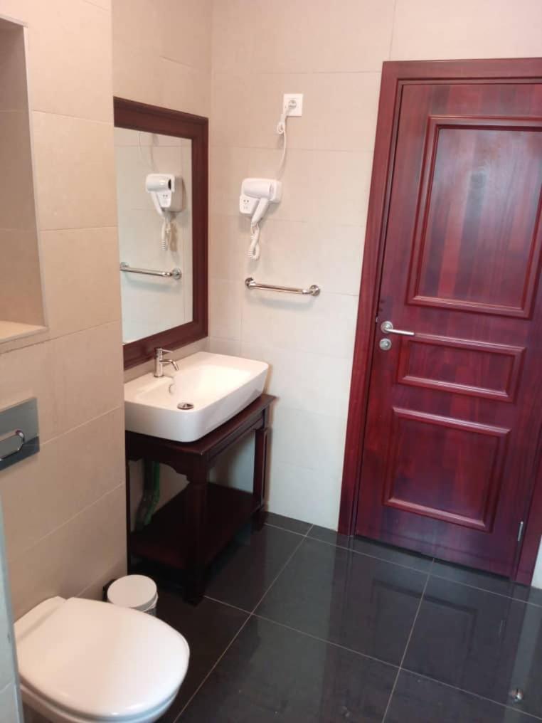 Riad Prince Louis Yaoundé Extérieur photo